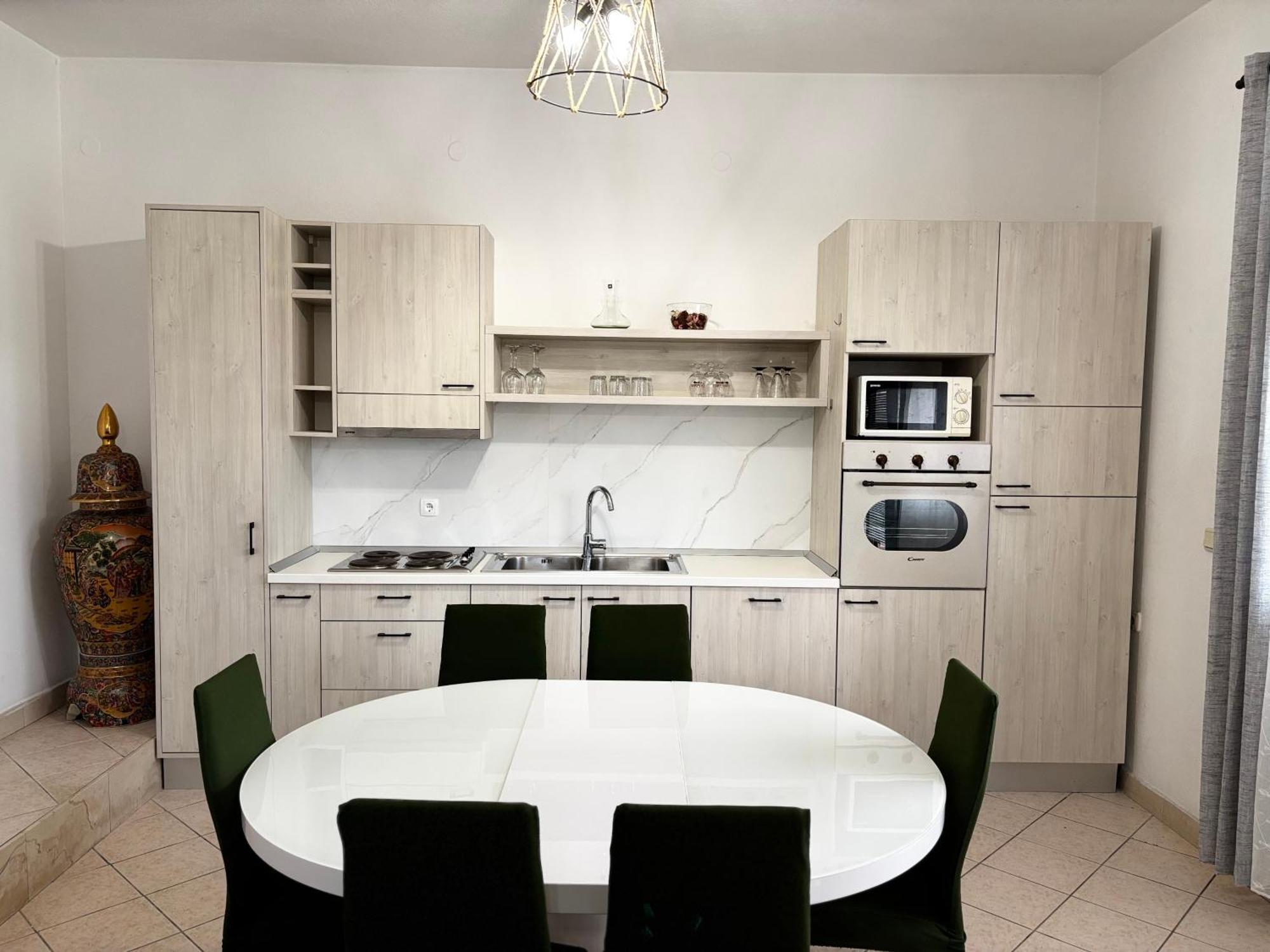 Apartments Kapetanovi Dvori تروغير المظهر الخارجي الصورة